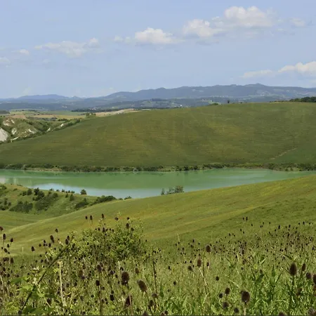 Private Pool Stone Overlooking Crete Senesi Casa vacanze Asciano